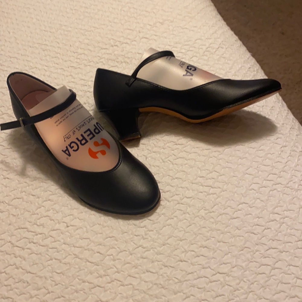 Capezio